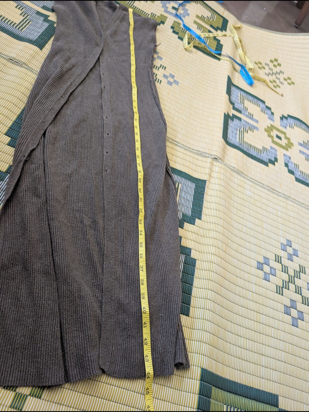 Brown Ribbed Button-Front Midi Dress - Picture 4 of 12